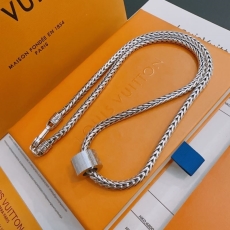 Louis Vuitton Necklaces